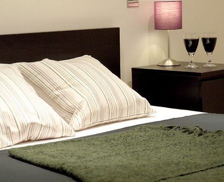 لندن Old Town Apartments الغرفة الصورة